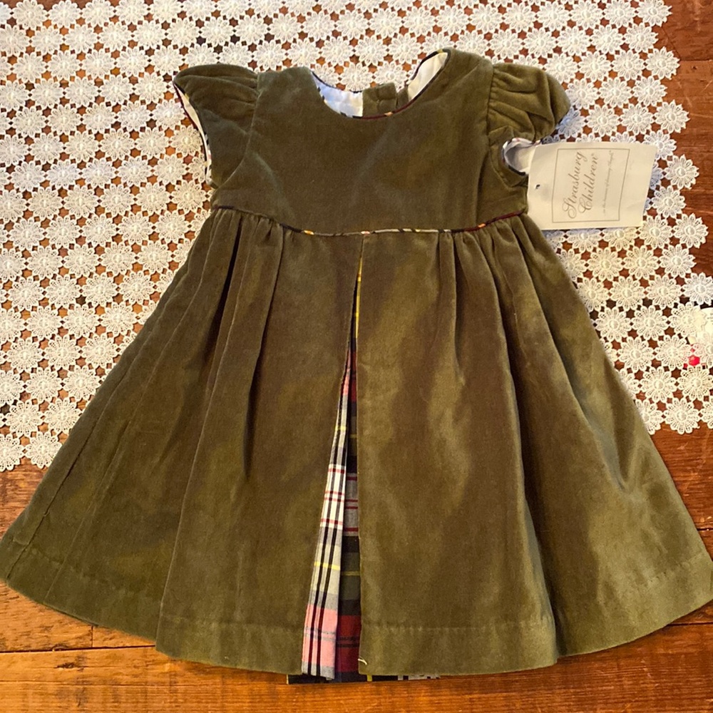 Darling green velvet dress with plaid size 6 months. NEW